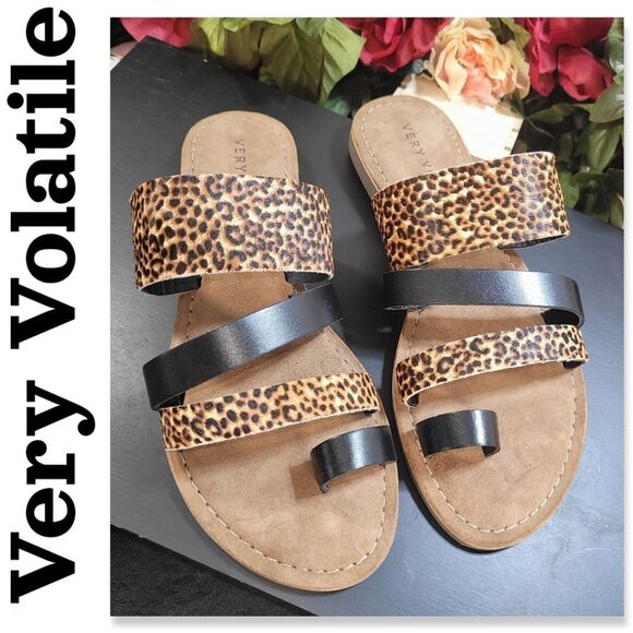 NIB Very Volatile Moshi Sandal - Picture 1 of 8